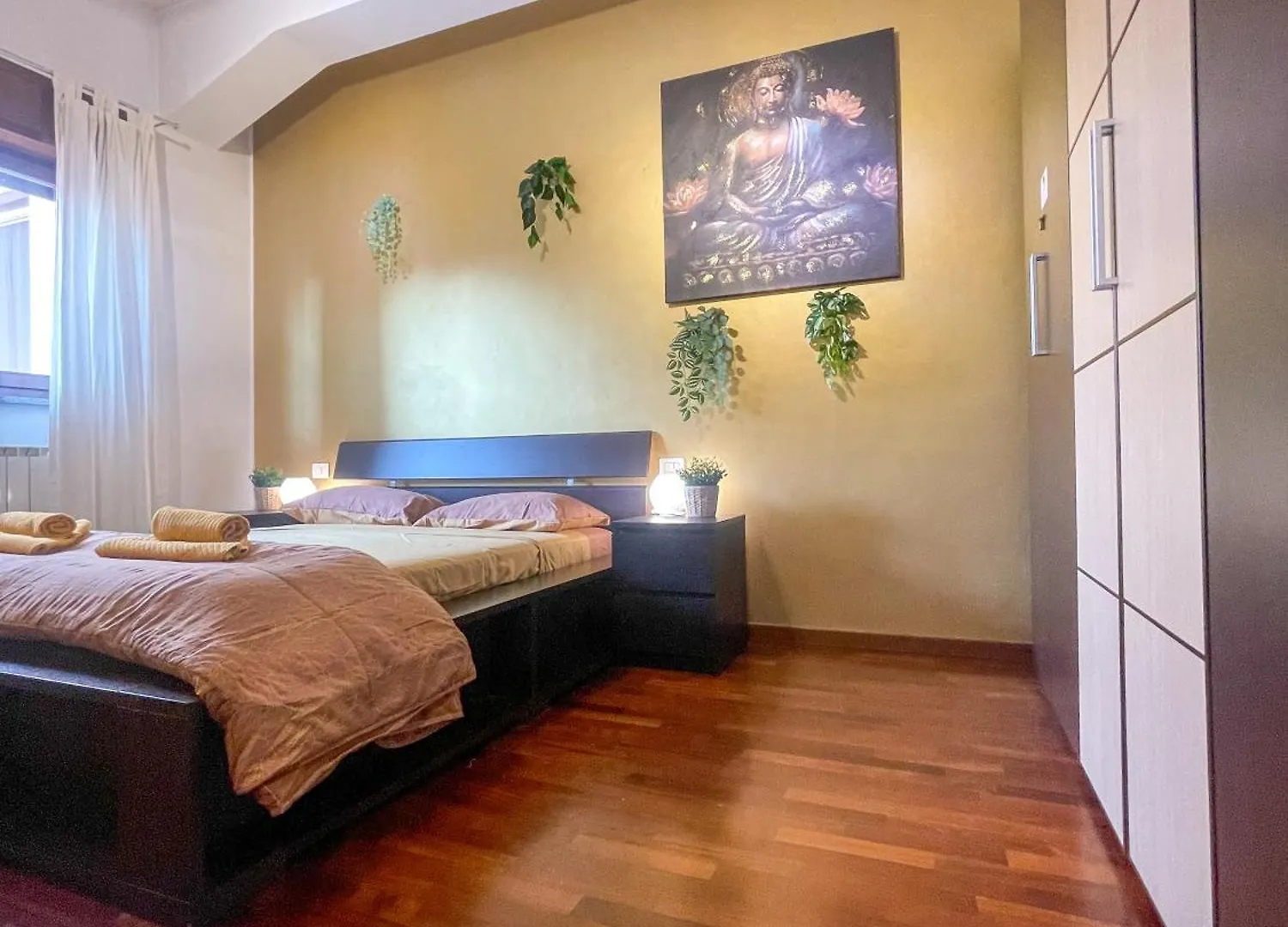 Home In Town - Niguarda - Metro M3 Sotto Casa - Duomo In 12Min Milan